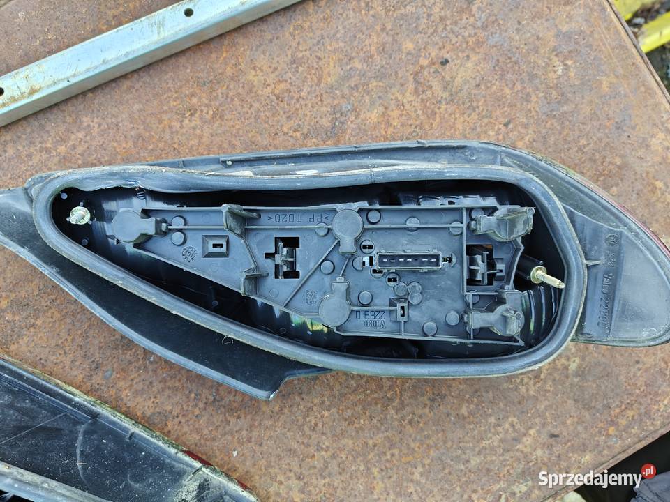 Lampy tylne peugeot 406 coupe Łagów sprzedam