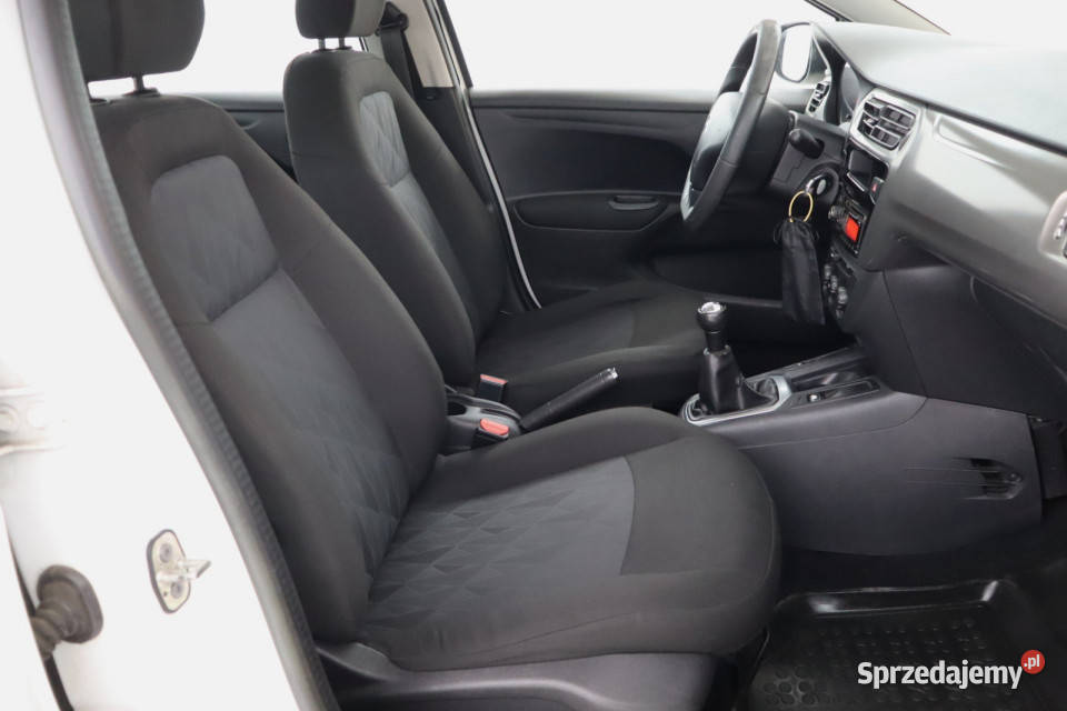 Citroen CElysee 12 VTi światła przeciwmgielne sprzedam