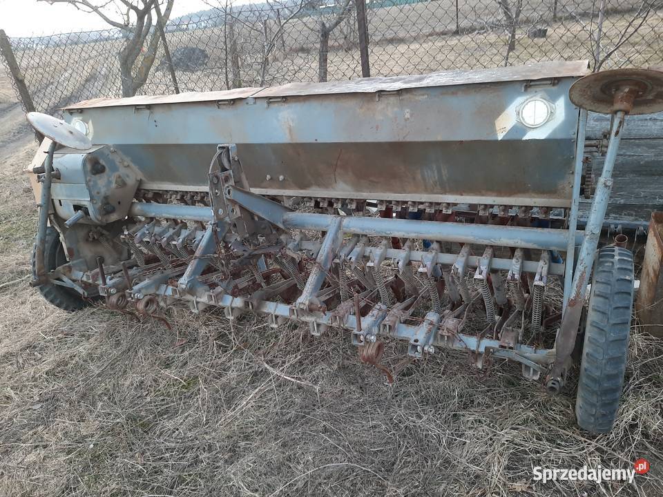 Siewnik poznaniak 27m orginalzaprawiarka nieuszkodzony Obrowo