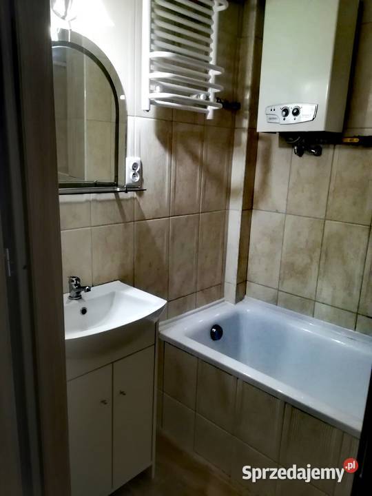 Wynajmę mieszkanie 3 oddzielne pokoje I piętro Kielce sprzedam