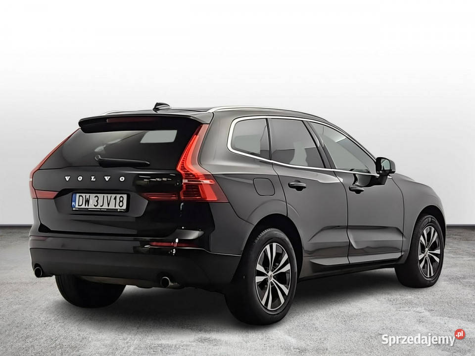 Volvo XC 60 AWD PlugIn Hybrid Momentum Pro Z komputer pokładowy Warszawa