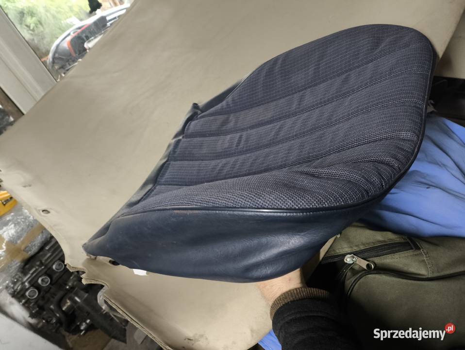 Mercedes 190 W201 tapicerka fotel siedzisko Tapicerki samochodowe