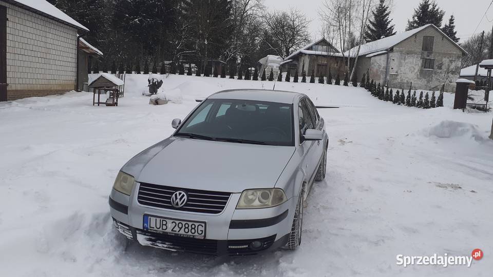Passat b5 w orginale vw super stan podgrzewane fotele lubelskie Piotrowice sprzedam