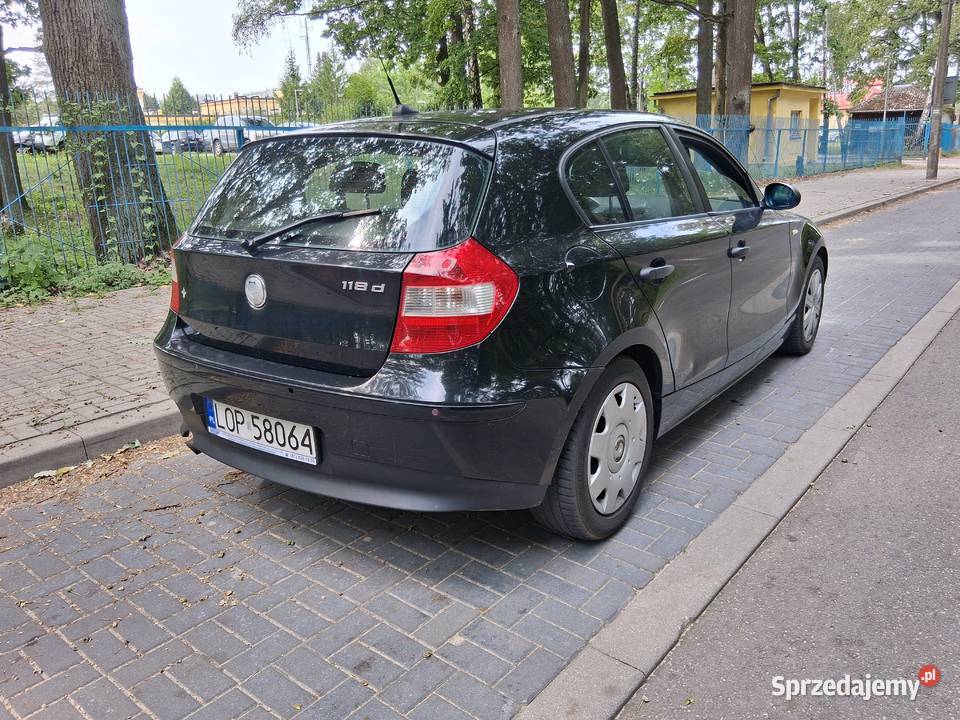BMW1 E87 2006r20D 118D6Biegowy czarny lubelskie