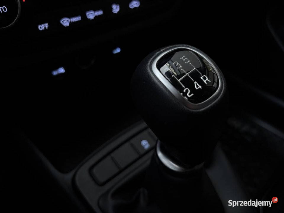 HYUNDAI i10 2023r Niski przebieg manualna Hyundai Warszawa sprzedam