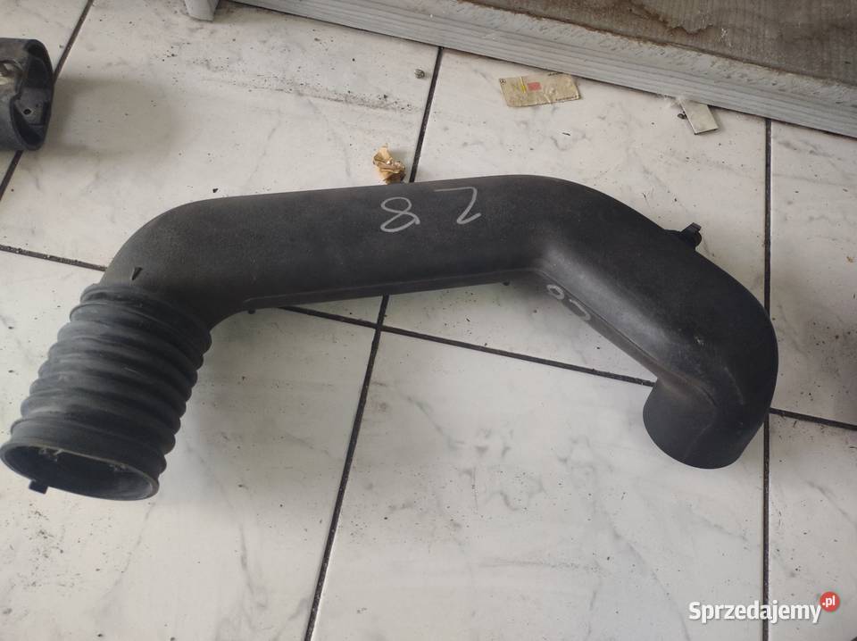 Rura ssąca dolotu powietrza Mercedes w124 Przewody powietrza