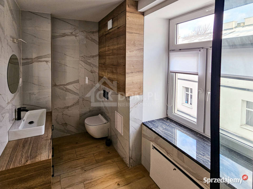 67 m remoncie 2024 Centrum Sienkiewicza