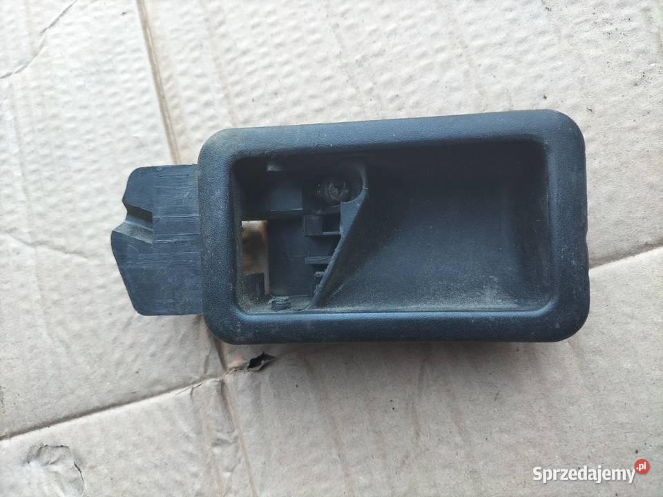 AUDI 80 B4 80B4 893837020 R UCHWYT KLAMKI Pozostałe Kamień-Kolonia sprzedam