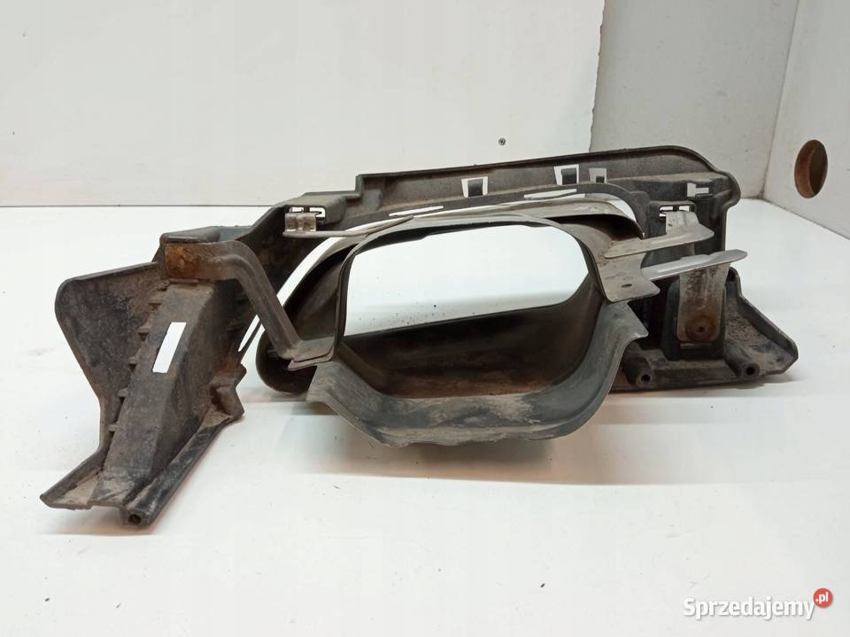 OSŁONA KOŃCÓWKA WYDECHU PRAWA 31455531 Volvo V60