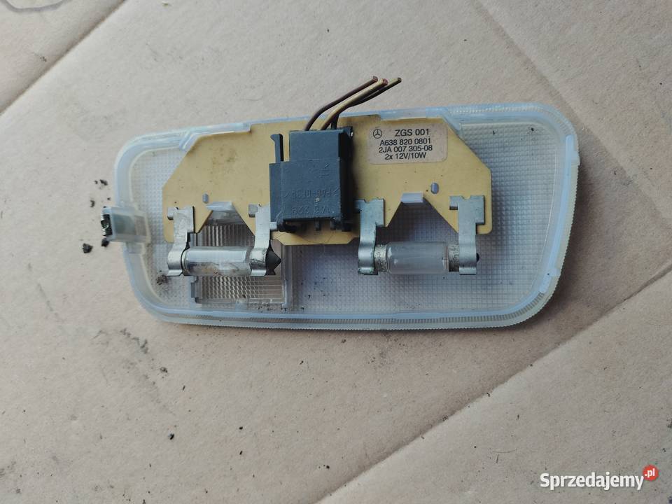 LAMPKA WNĘTRZA PODSUFITKI KABINY MERCEDES VITO Kamień-Kolonia