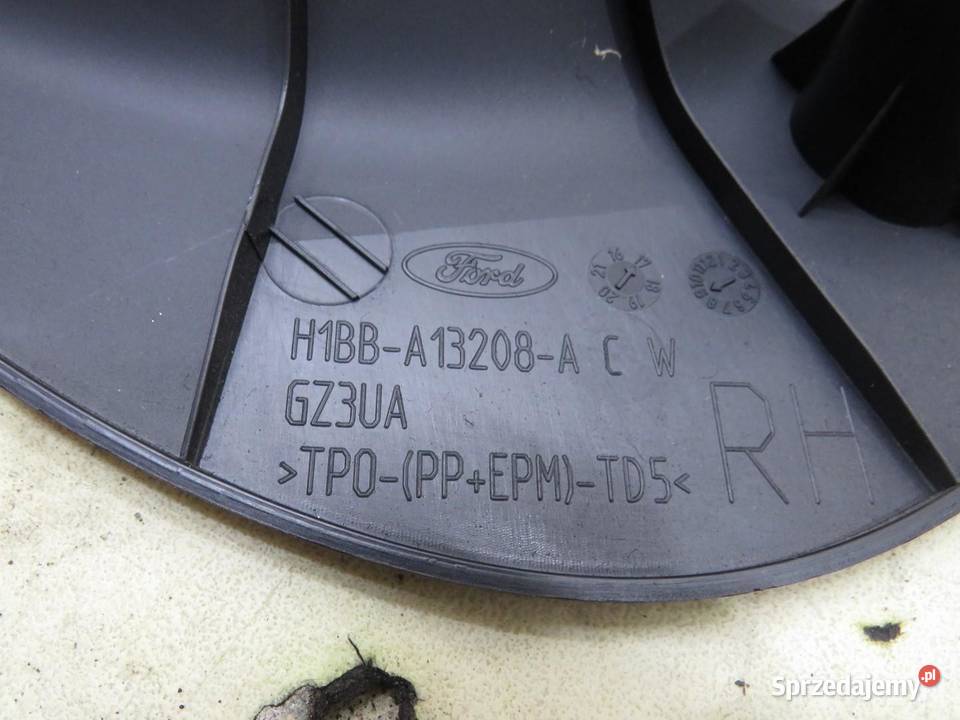 OSŁONA PROGU PRAWA FORD FIESTA MK8 H1BBA13208