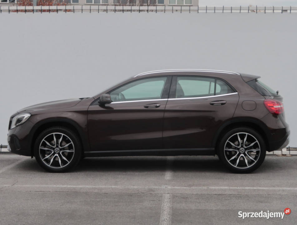 Mercedes GLA GLA 220 4MATIC gniazdo USB Lublin