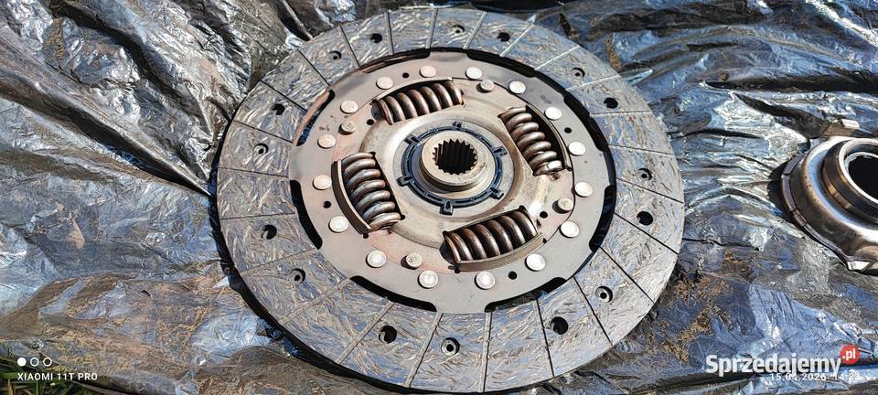 Sprzęgło VALEO kompletne Busso 25 V6 24V Sprzęgła i elementy kujawsko-pomorskie Chełmża