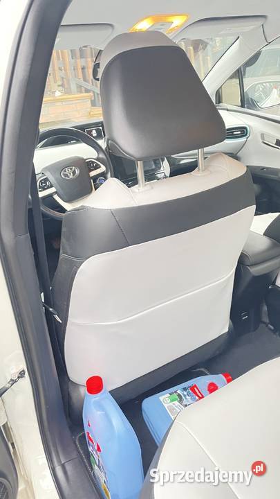 TOYOTA PRIUS 18 r 2017 białą perła 47000 Warszawa