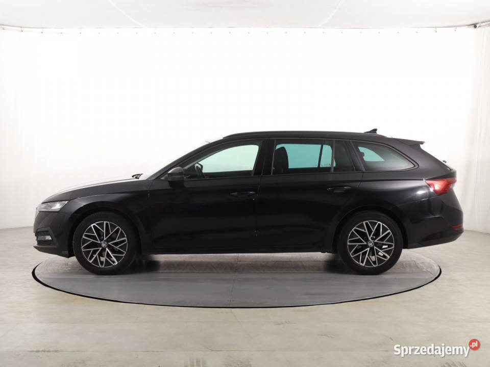 Skoda Octavia 15 TSI benzyna sprzedam