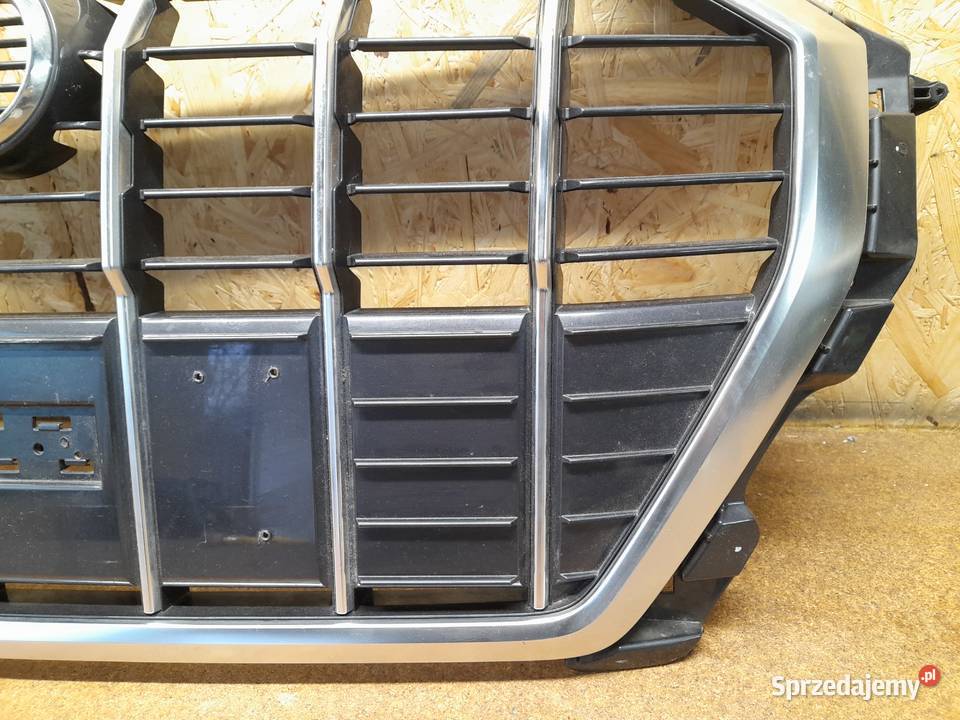 AUDI Q3 ATRAPA CHŁODNICY GRILL 83A853651E osobowe