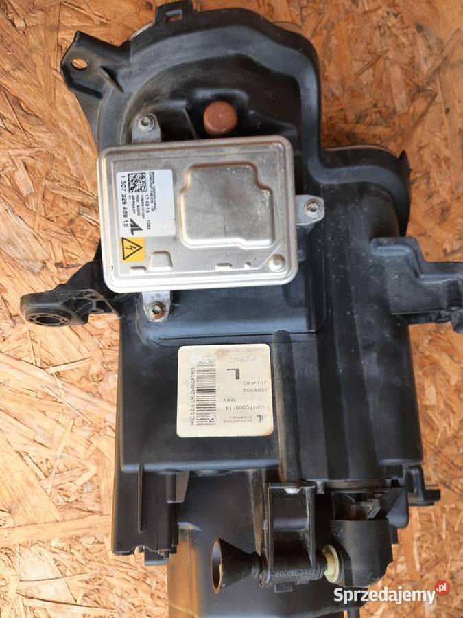 Jeep Cherokee kl lampa przednia reflektor xenon Strzyżewice