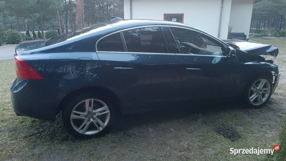 VOLVO S60 II T5 20 Benzyna 245 2014r 87 klimatyzacja Volvo mazowieckie