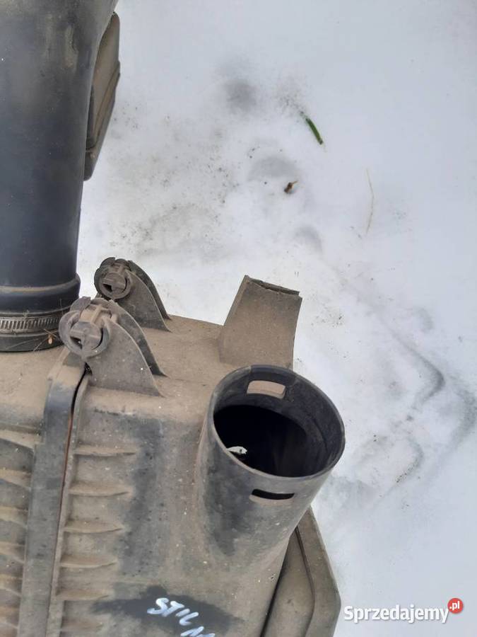 Fiat Stilo 16 16V obudowa filtra powietrza rura osobowe łódzkie Ksawerów