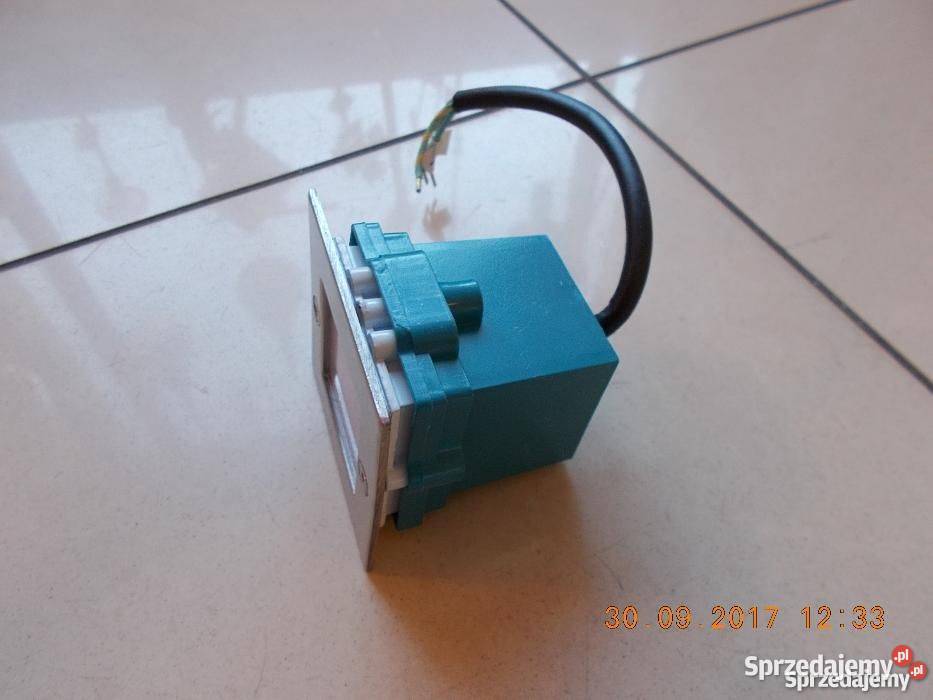 Oprawa wpuszczana schodowa na schody LED 230V Warszawa