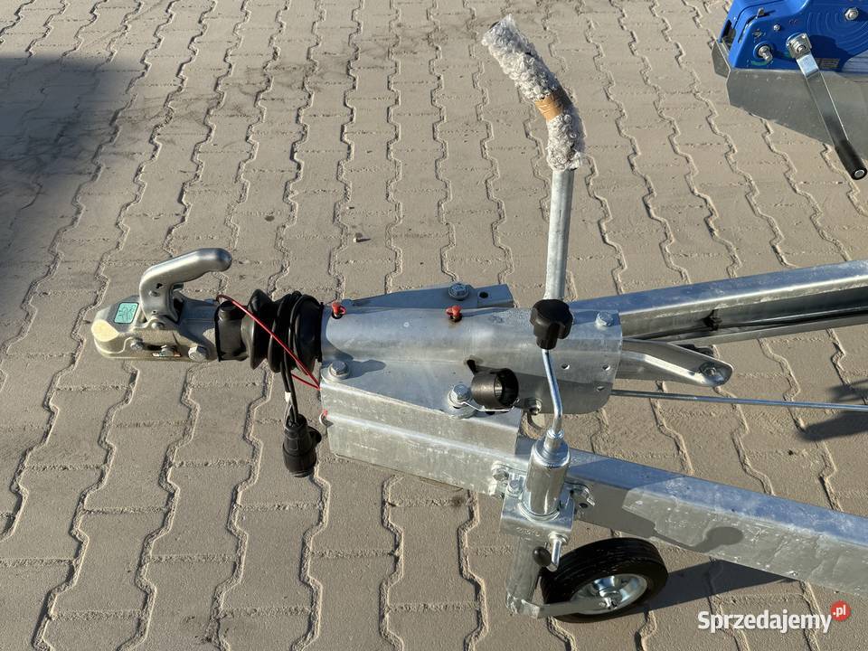 Laweta samochodowa TEMARED CARPLATFORM 45212 Rok produkcji 2026 Suwałki