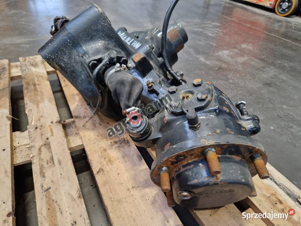 Przedni most Holland TN75VA 11910