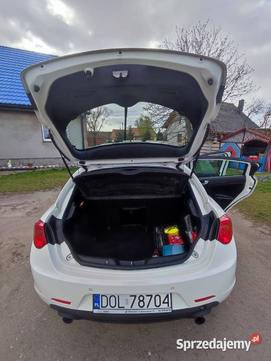 Alfa Romeo Giulietta Międzybórz sprzedam