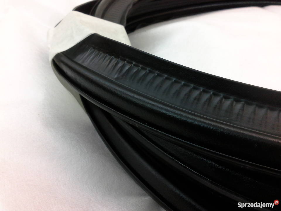 ROVER 75 MG ZT USZCZELKA BAGAŻNIKA ORYGINAŁ Poznań