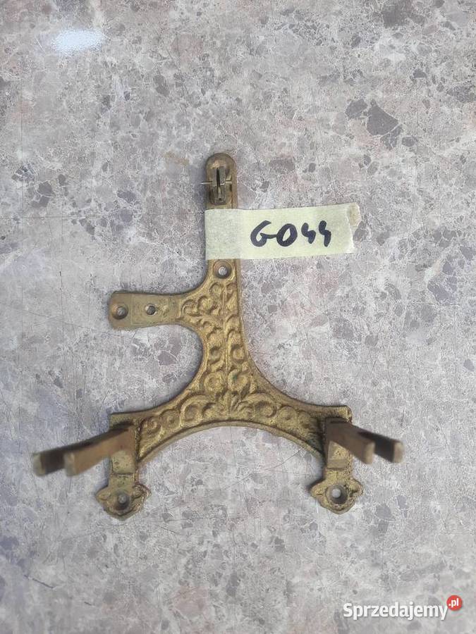 G044 Zdobione mocowanie mechanizmu gongu starego