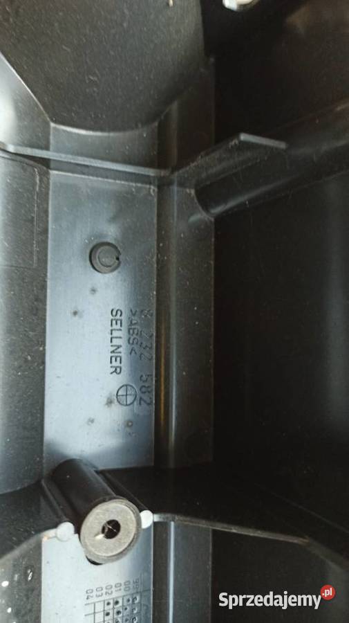 Pokrywa osłona akumulatora Bmw e46 Kombi Touring osobowe Dębica sprzedam