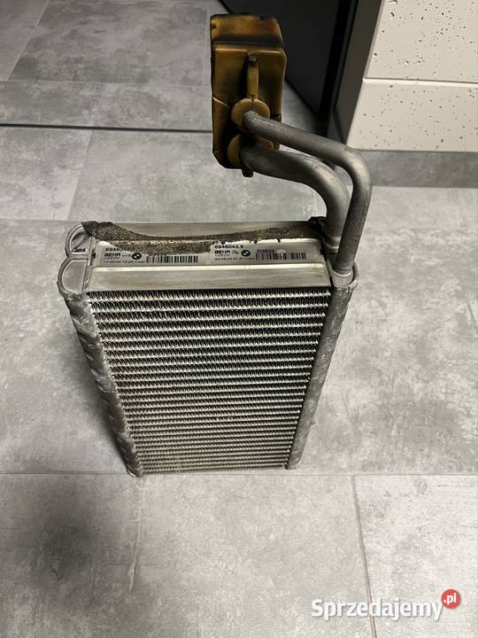 CHŁODNICA KLIMATYZACJI 69460439 BMW E 60 e 61 opolskie Kluczbork