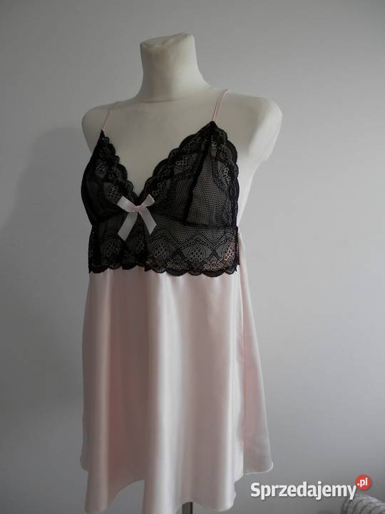 Koszulka Nocna Satynowa Modny Baby Pink Zdobiona