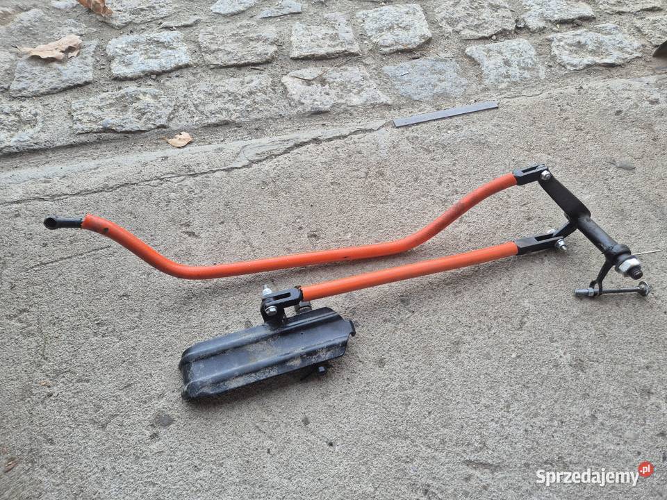 Dźwignia gazu Ursus C330 pedał gazu Pozostałe Bucze