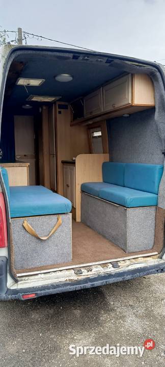 Opel Movano kamper 2003 25 dti Rok produkcji 2003 Starachowice