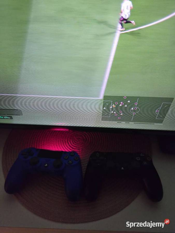 Konsola 4 pro 1tb dysk ssd 2 pady Wielopole Skrzyńskie sprzedam