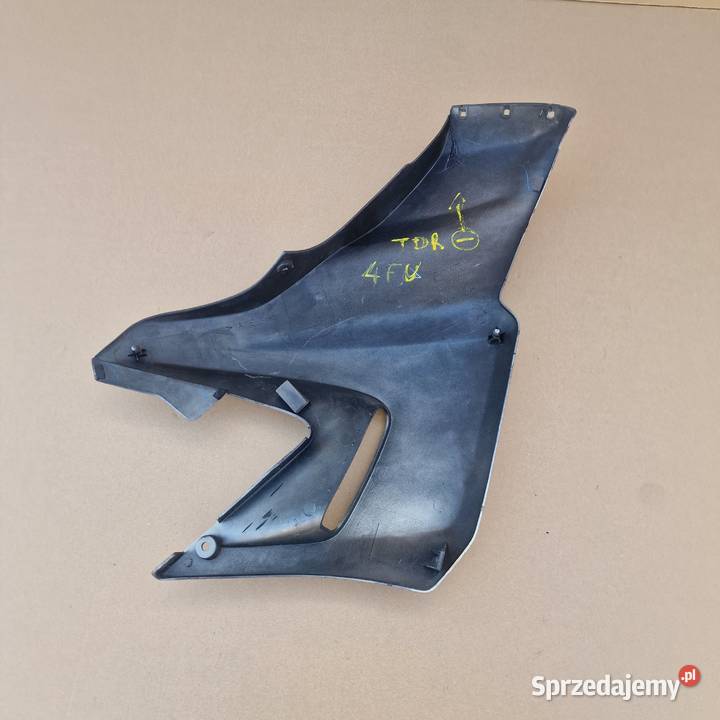 YAMAHA TDR 125 OWIEWKA BOCZEK BOK OSŁONA LEWA Bieleń sprzedam