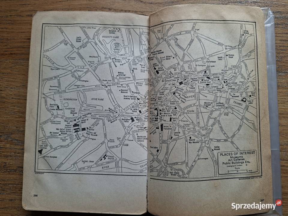 GeoGraphers A to Z London atlas and index j ang małopolskie Kraków