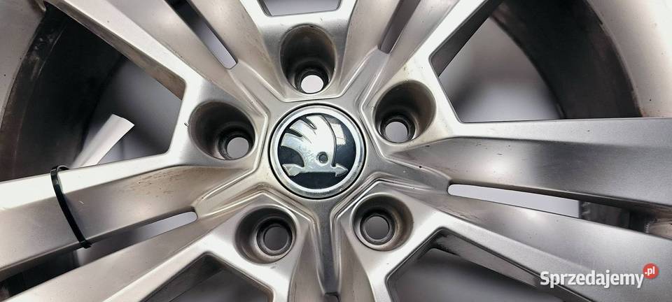 FELGA ALUMINIOWA 18 SKODA KAROQ 57A601025E Pozostałe Lipno