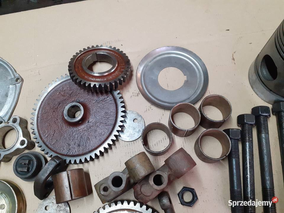 Sprzedam częsci do ciągnika ursus c330 330 Rolnictwo mazowieckie Sierzchów