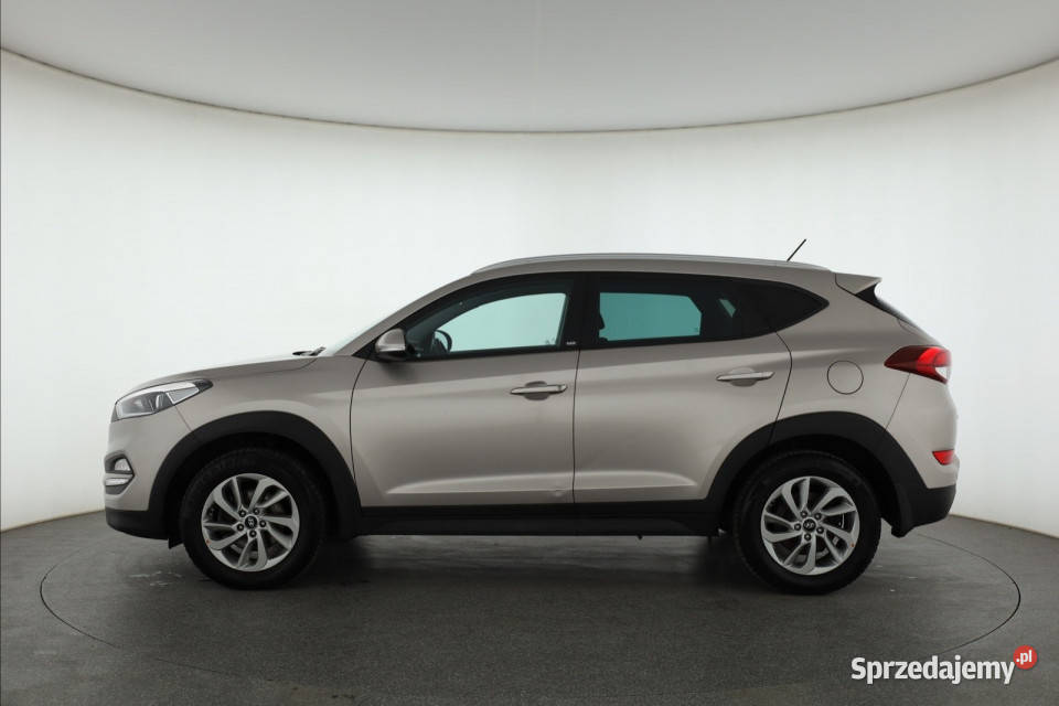 Hyundai Tucson 16 GDI nieuszkodzony