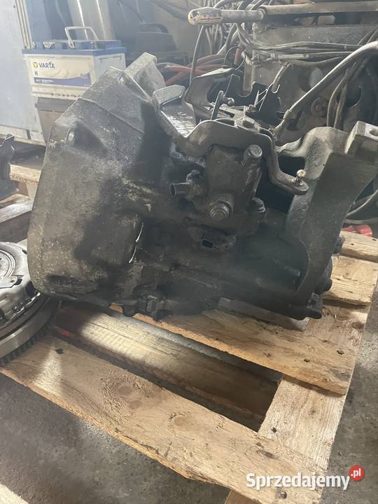 VOLVO V40 V60 S60 S40 16 D2 1116R skrzynia osobowe Sierpc