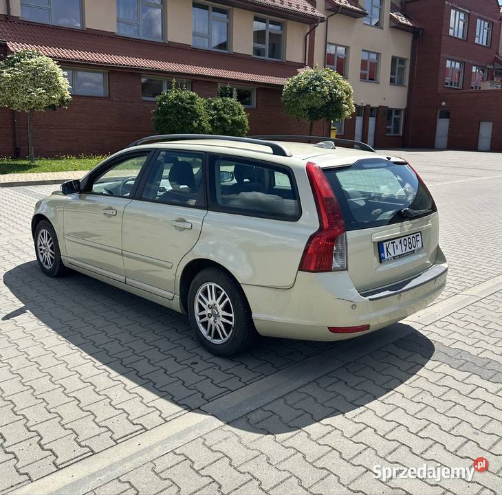 Volvo v50 16 diesel 2007r Strzegocice