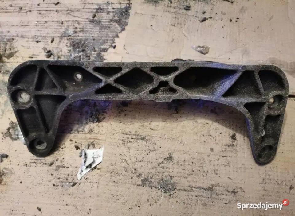 Łapa podpora mocowanie skrzyni biegów BMW E36