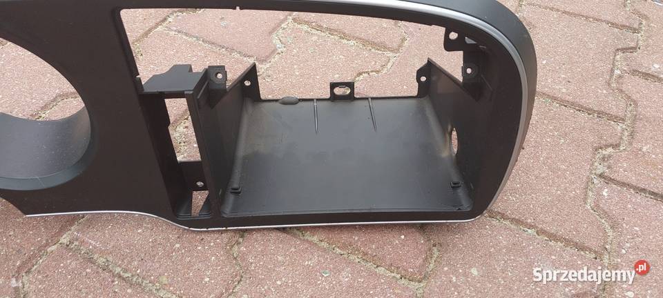 Ramka licznika zegarów Saab II 93 LIFT Szczecin