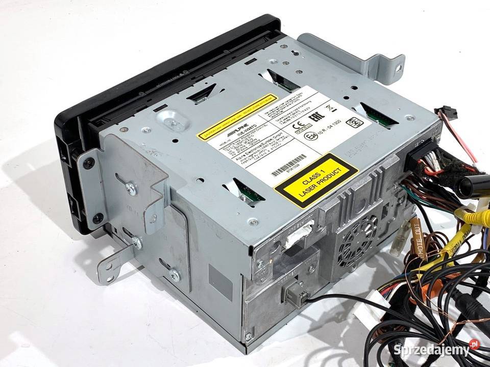 RADIO ALPINE 2DIN MITSUBISHI OUTLANDER III sprzedam