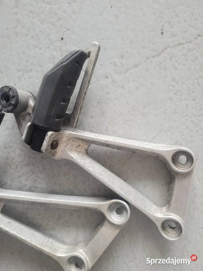 Honda CBR 500 R F set podnóżek pasażera tył Nowy Tomyśl
