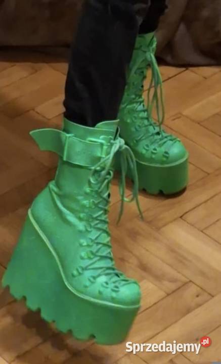Buty siostrze Club Exx Neon Atomic Kill inna Dębica