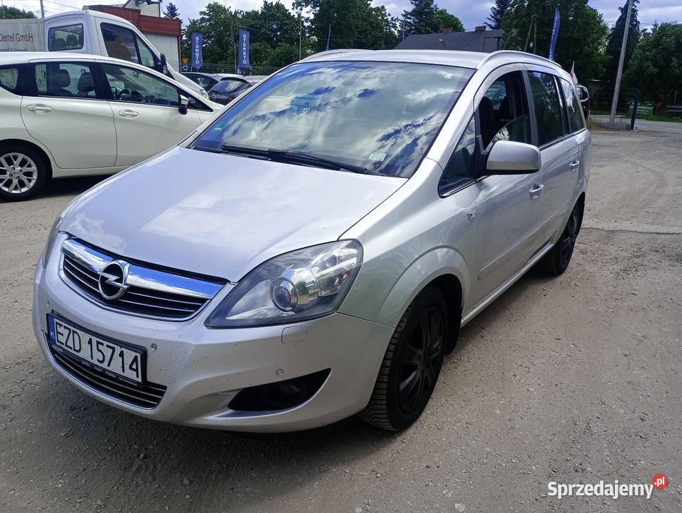 Opel Zafira manualna Łask sprzedam