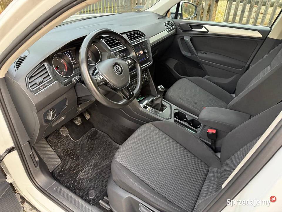 Volkswagen Tiguan salon Polska benzyna Bliżyn