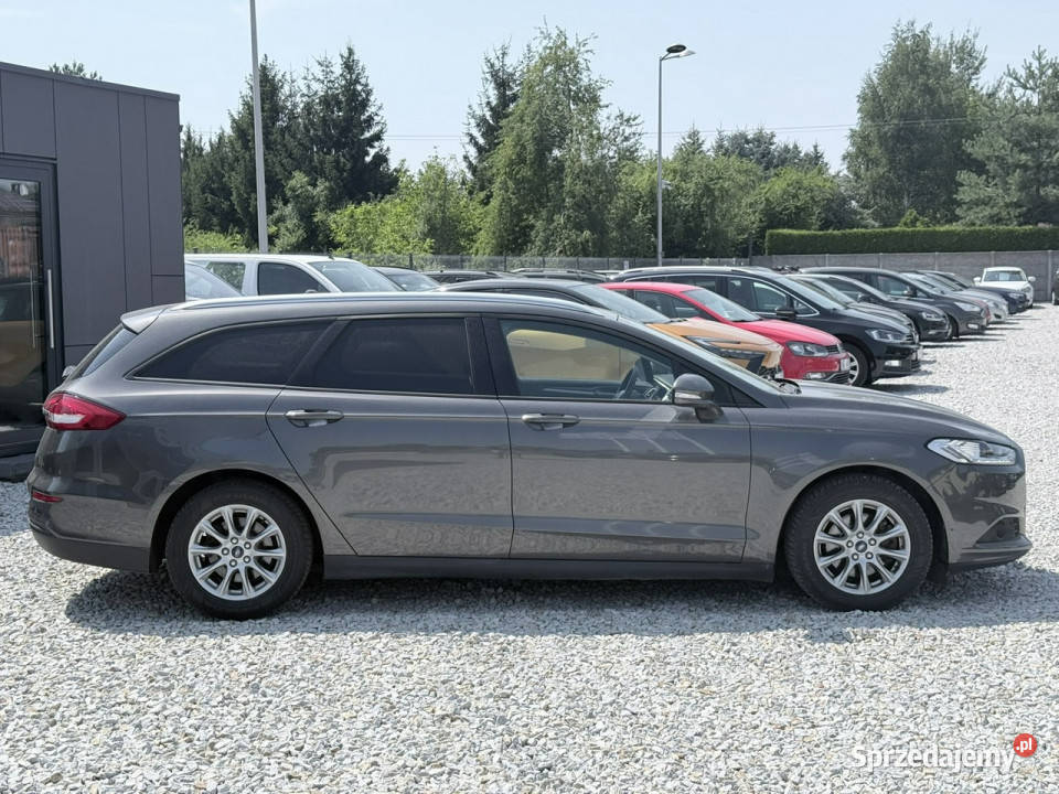 Ford Mondeo 20 TDCI 20182019 150 Ambiente Navi centralny zamek Wrocław